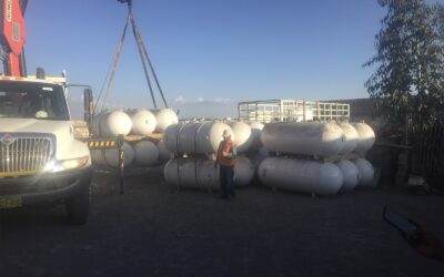 CARGA TRANSPORTE Y DESCARGA DE TANQUES DE GAS HORIZONTALES EN MARCONA ICA